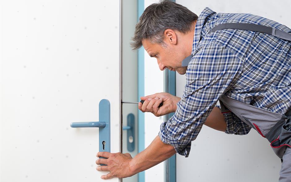 ouverture de porte Istres